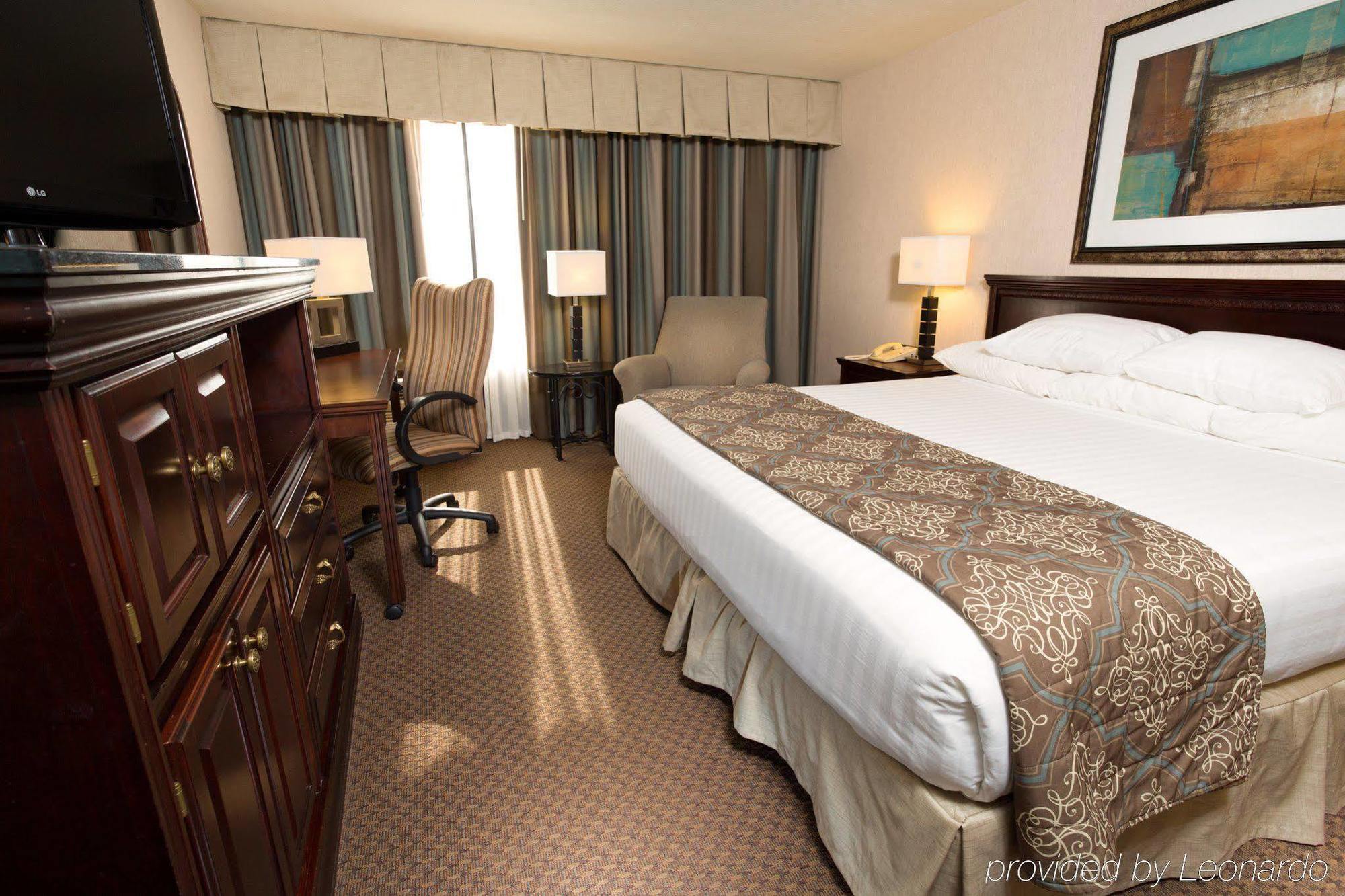Drury Inn & Suites Overland Park Zewnętrze zdjęcie